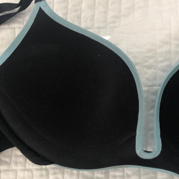 Invincible bra by Victoria’s Secret no underwire - Picture 4 of 4